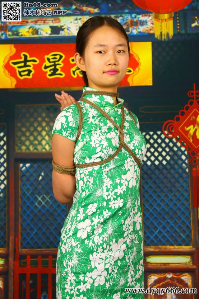 后手观音 [Chi-pao,reverse prayer,Japanese Female]