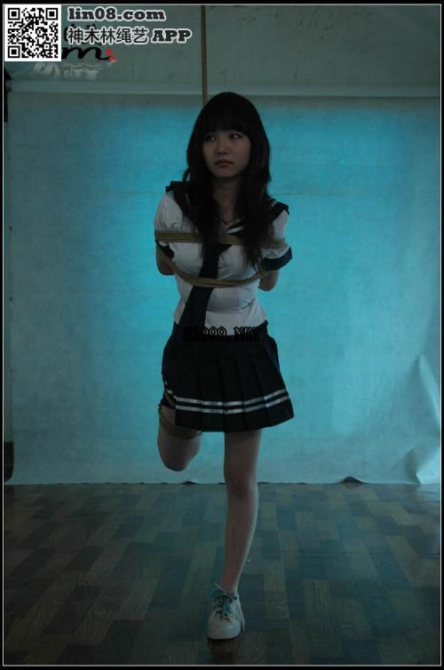 晓宁捆绑3 [日式反绑,学生（水手服）,高跟鞋,单脚吊缚,中国女孩,晓宁]