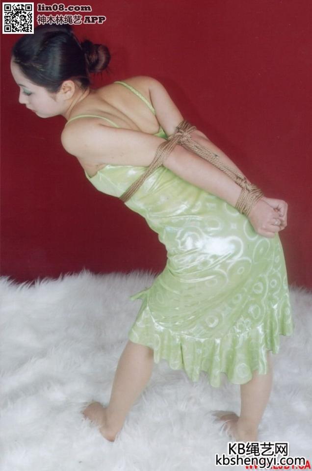 清纯美女捆绑 [肉丝,中国女孩]