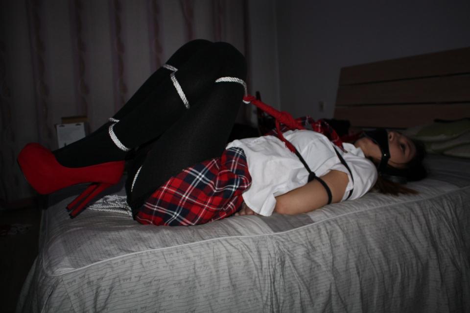  [Pantyhose,Gag,High heel,England student uniform,Chinese Female]
