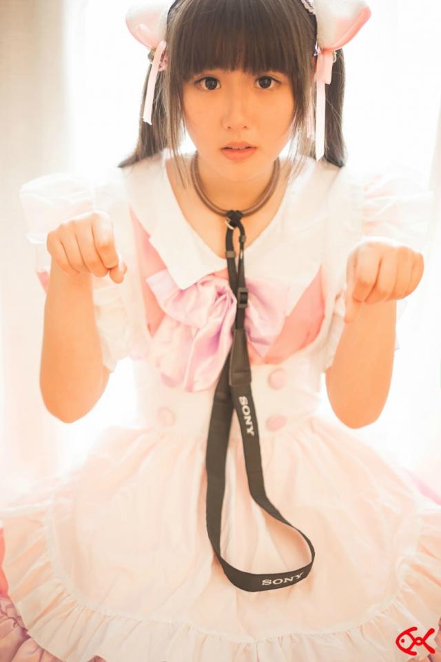.......... [Necomimi,Chinese Female]