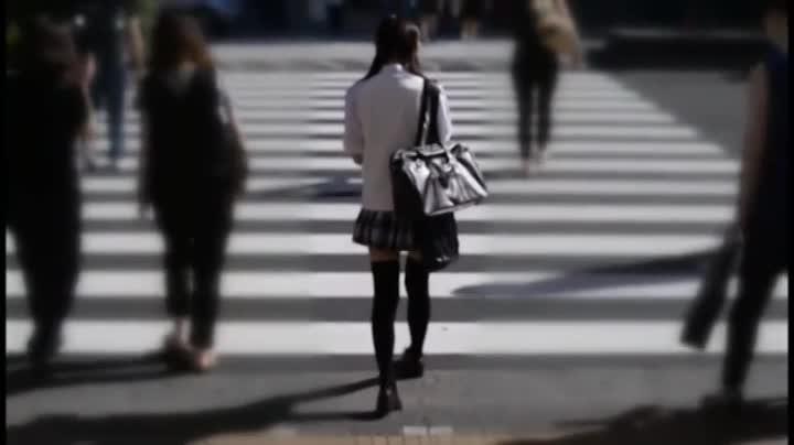 ＃新宿神待ち家出女子校生 しゅり 03 跡美しゅり 識別碼: ARBB-033<br>長度: 124分鐘<br>導演: TODO<br>製作商: ＆RiBbON<br>發行商: 肉便器これくしょん<br>系列: ＃新宿神待ち家出女子校生<br>類別:多P 中出 顏射 校服 高中女生 單體作品 貧乳・微乳 苗條 口交 美少女 高畫質<br>演員:跡美しゅり<br>调教可爱的美少女离家出走学生，带进男生宿舍做不可描述的事