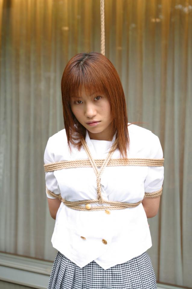 P0128 その他人気緊縛 内藤郁子 [胸缚,中国女孩]