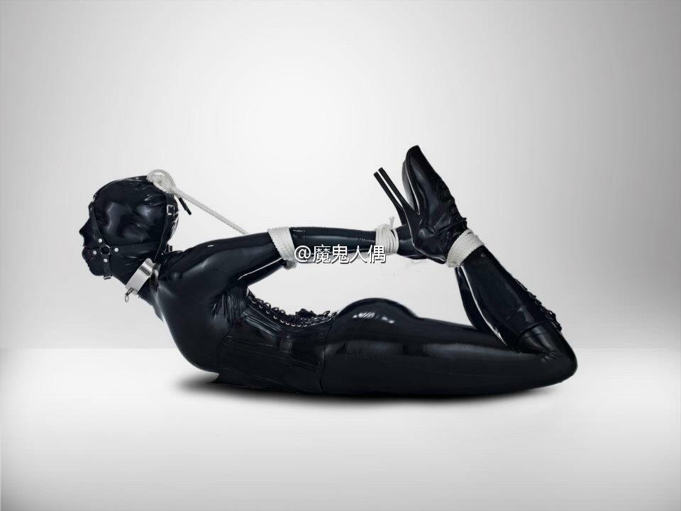 杂图1 [驷马（俯卧）,堵嘴,情趣（皮革/女王）,高跟鞋,欧美佳丽,情趣（乳胶衣）,眼罩/蒙眼,情趣（拘束衣）,单手套]