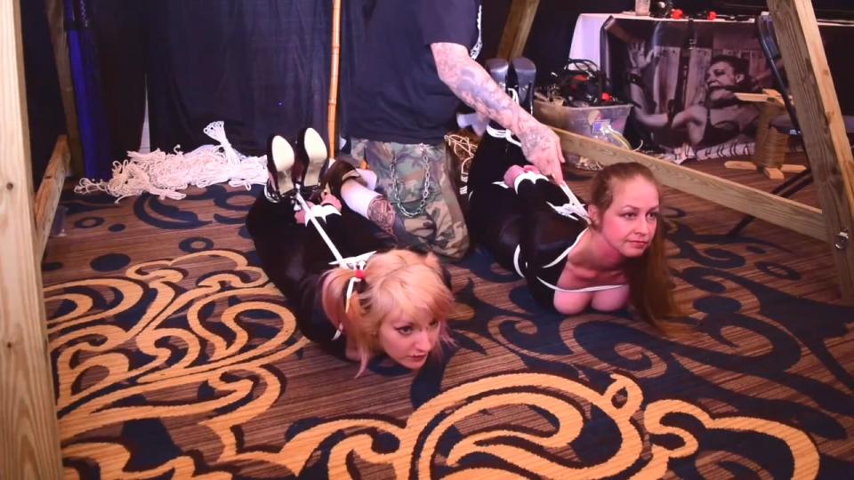 Pepper Sterling.. Tied Up With Trip Six Live Part 2 ShinyBound站Pepper Sterling.. Tied Up With Trip Six Live Part 2<br><br>Pepper Sterling和Trip Six进行公共捆绑秀<br><br>https://www.clips4sale.com/studio/96993/16342128/Pepper Sterling.. Tied Up With Trip Six Live Part2 (mp4)