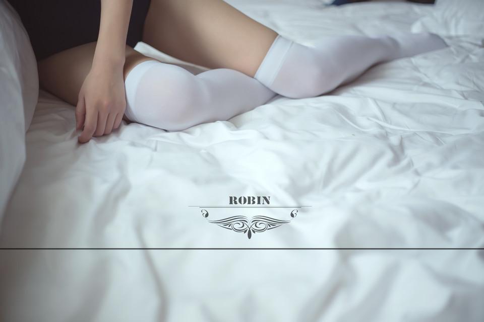 小女孩白袜真漂亮 [泳衣,白丝,长筒袜,中国女孩]