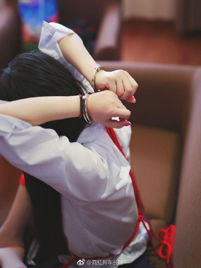  [Japanese Female,Handcuff,Chinese Female]