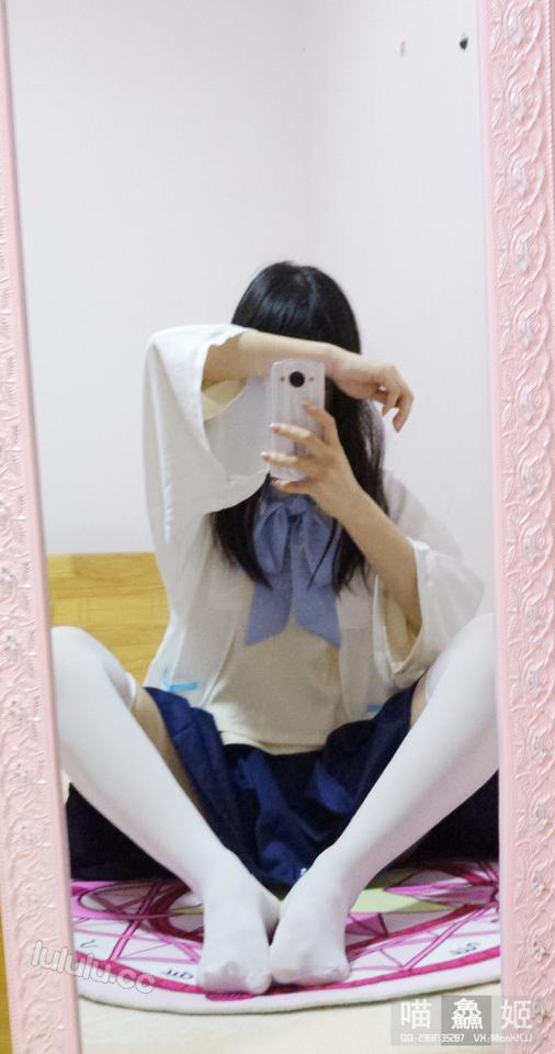白丝学生装 - 学生装白丝袜展示 [白丝,中国女孩,恋足]