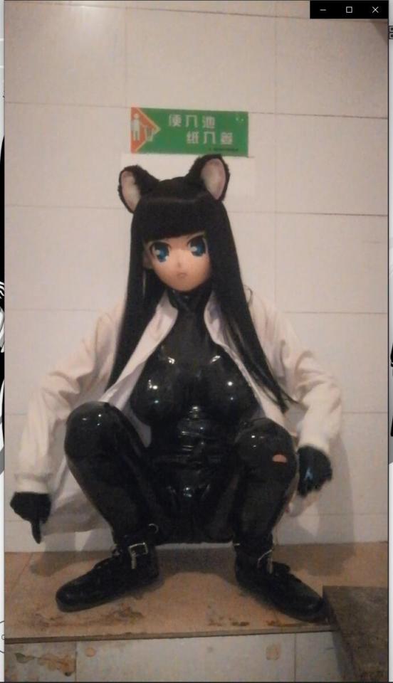 [Kiger_UCM] The Public Restroom Breathe Play ©Kiger_UCM<br><br>Summary:<br><br>I was quite bored that night I recorded this video, so I wore my favorite latex suit with kigurumi mask on. Also I have prepared a plastic beg to play some breathe control game. The video is quite short since although it is late at night, there is still possibility that someone comes to this public restroom for a relief, I still hope you will enjoy my video, and thank you for following my updates.