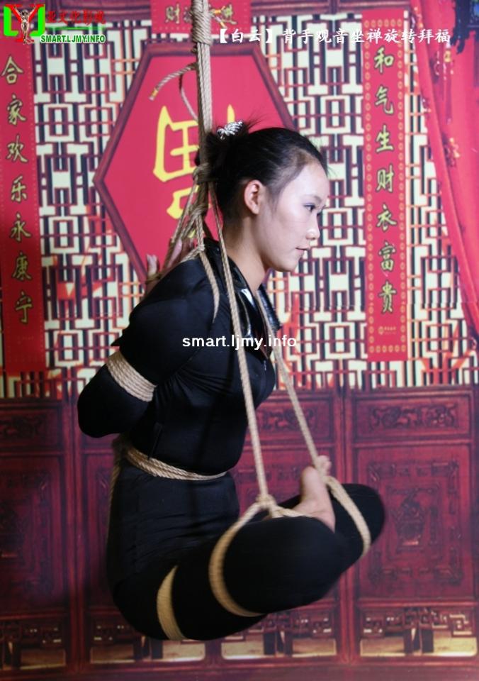 丽佳美亚文化影视 白云 后手观音 坐莲  - 白云 后手观音 坐莲 [中国女孩,赤脚裸足]