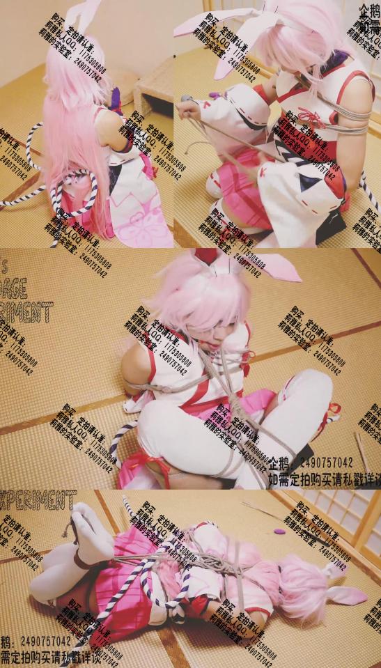 【莉雅的剧情之作】八重樱 COSPLAY   巫女的特殊职责 视频编号：liya-jq-014<br>八重樱：莉雅<br>长老：觞<br><br><br>视频简介：<br>作为村中当代巫女的八重樱今日正在打扫神社的时候收到了长老为下次唤灵意识的奇怪道具：一副手铐与几条绳索。樱也从长老口中得知了这次仪式的目的，以自己的身体为灵媒，捕获并驯养“灵”。     仪式上，八重樱带上口球，在神社中将自己绑好后，“灵”如约而至了，接下来长老拿出[不可描述]，[不可描述]，藤条，木马等道具对“灵”进行了驯化。   之后的村庄神社里，时常能见到美丽的巫女衔着口球寻求调教的情形，也不知是“灵”被彻底驯化了，还是年轻的巫女本人觉醒了什么……<br><br><br>玩法介绍：<br>紧缚，[不可描述]，棒棒，藤条，TK，SP，丝袜堵嘴，口球<br><br><br>详情请看图片和预览视频<br><br><br><br>写在后面：<br><br><br><br>众筹链接：<br>莉雅：【非黑白丝】【cosplay】（角色未定，待选）<br>http://23.99.118.146/smloft/update_user_script.php?article_id=662<br>莉雅：【黑丝】【cosplay】（角色未定，待选）<br>http://23.99.118.146/smloft/user_script_detail.php?article_id=660&user_script_id=324<br>红叶：惠惠<br>http://23.99.118.146/smloft/user_script_detail.php?article_id=637&user_script_id=309<br><br>更多好看的视频请戳我~~~<br><br>如需定拍约玩或其他需要请联系企鹅：2490757042<br><br><br>视频尺寸：1920*1080 <br>视频大小：1660M<br>视频时间：01:12:57<br>解压密码：liya