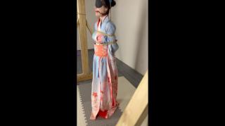 和服（花絮） （YM工作室）解压密码：8023（解压两次）  喜欢的点个关注   高清 1080P 在百度网盘下载<br>推X：@89343964Yanmou 关注X拍摄花絮，精彩内容提前看<br>Q:89343964<br>----------------------------------------------------<br>✅-江苏（南京）诚心招聘模特，有诚意私聊详谈。丨<br>----------------------------------------------------<br>✅定拍、道具等其它业务咨询请加Q表明来意。<br>✅定拍特惠 欢迎来咨询<br>✅有什么适合的衣服 也可以私信我。<br>✅江苏（南京）诚心招聘模特，有诚意私聊详谈。<br>✅解压密码：8023<br>✅加Q前表明来意。<br>Q:89343964<br>推X：@89343964Yanmou