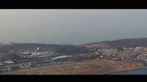 【三周年店庆】【半岛束艺台】【核福利】YT859 古墓丽影番外篇：无法解释的超自然现象（附赠7.34G已下架作品） 当考古学家鹿野正在被兵马俑折磨得死去活来之时，小蛇正在离养马岛不远的家中悠闲的看着综艺节目，天气发生了变化，雷电引发了磁场波动，电视画面突然变成了古墓中的景象，小蛇好奇又惶恐的看着电视中被吊着的可怜女子，接下来发生的事情对她们来说又倒霉又幸运，倒霉是因为兵马俑发出的射线穿过电视击中了小蛇，她也变成了鹿野这幅样子，幸运的是，挣扎过程中她无意间把鹿野从电视里扯了出来，从而使鹿野逃脱了那个恐怖的地方，然而她们接下来还要考虑怎样把对方的绳索解开......<br><br>2021年1月9日，半岛束艺台三岁的生日，虽然还没成年，拖大家的福也没饿死，只要台长饿不死，就永远都有核福利，本期核福利为YT109至153中已下架作品，共7.34G，福利链接如下：<br>https://pan.baidu.com/s/12BVi-6ADywtEPx7UQrjsJg<br>福利提取码：购买后重进帖子见下方隐藏文字<br><span style='color:#b0b0b0;'>[隐藏文字，购买后可见]</span><br><br>★★★解压密码：<br>peninsula2018<br>修改后缀名为mp4观看<br><br><br>【半岛束艺台】不做精品只做生活，用镜头记录最真实的绳艺，纯净捆绑，健康游戏！为每一个热爱捆绑的朋友展示最纯粹的绳艺，为每一个客户用心打造属于您的专属作品。联系方式QQ2245148409/微信peninsulastudio/推特Twitter@PeninsulaBound，业务咨询秒回，闲聊看心情，色情勿扰。<br><br><br>