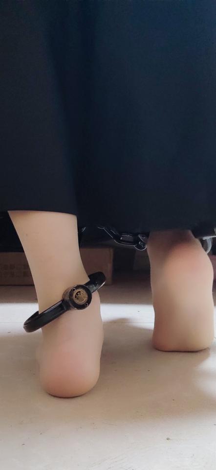 丝袜足底镣铐 - 还有一些杂图