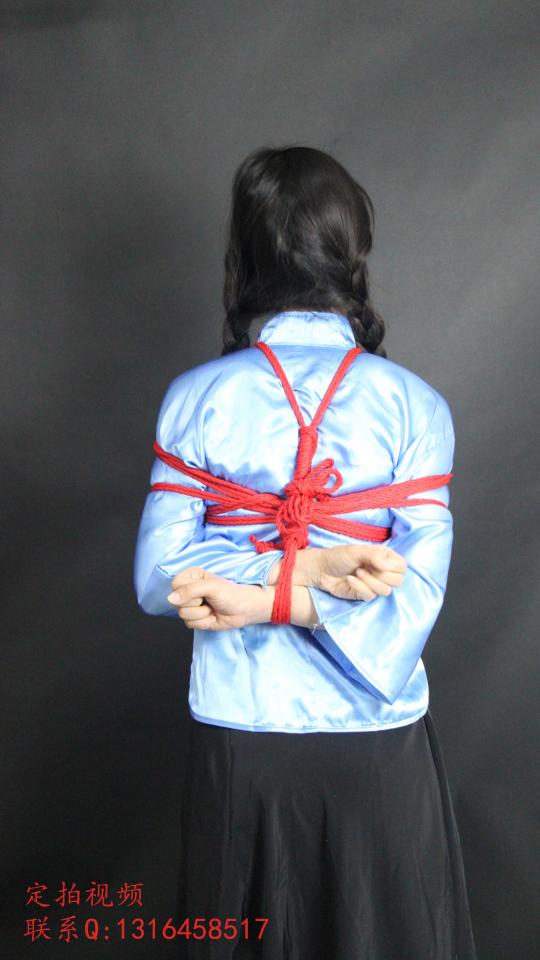 民国的风情，优雅，束*，掉手挣扎，文静的妹子 [Minguo student costume,Chinese Female]
