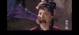 绑架古装美女 两个美女绑架另一个美女，画质并不是太好，但内容不错
