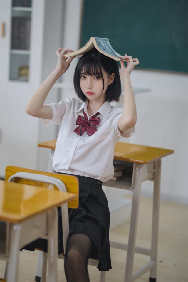 许岚LAN教室jk黑丝 [丝袜,中国女孩,日常（衬衫）,JK]