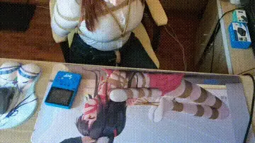 喜欢绳艺的女孩来店里体验捆绑，聊天很开心，体验很开心 喜欢绳艺的女孩来店里体验捆绑，聊天很开心，体验很开心，性格开朗很逗的女孩。视频解压密码：chuxin     ·            ·             ·        · <br>一绳所爱绳艺体验店面向全国爱好者开放，本店提供绳艺捆绑模特服务、体验女绳师捆绑服务、体验长时间囚禁服务、场地出租、专业麻绳销售，原创视频套图销售、作品定制等，另外本店招募同好合作伙伴。微信：351552501初心