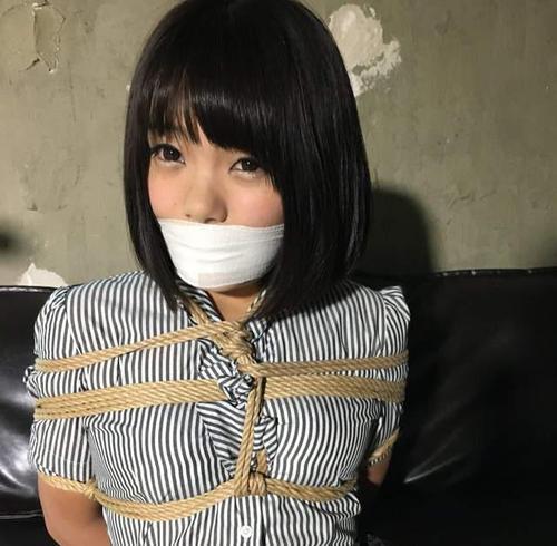 丰满紧缚 [日式反绑,堵嘴,日本美女,胸缚,后手缚（低混乱值）]