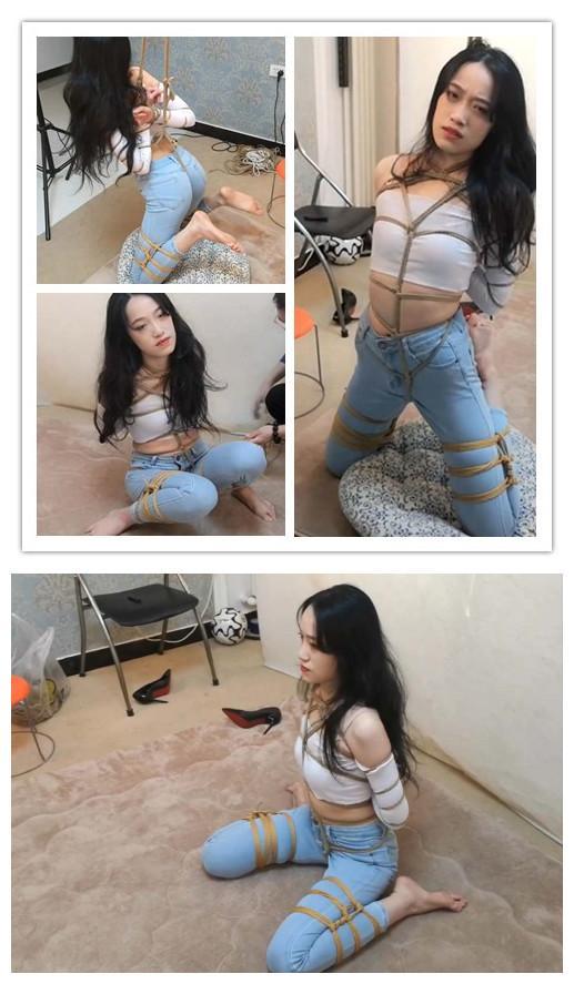 牛仔裤少女 束缘阁 雅熙 牛仔裤 分腿 膝盖跪固定   定拍QQ 63111044<br>不要用手机下载 在线解压 用电脑下载完成  输入密码 解压密码 ：随心