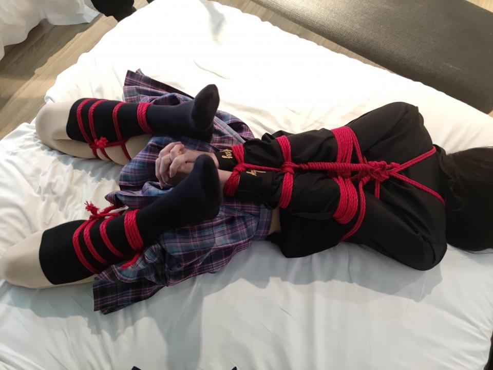 《关于我发了那个视频后再也没有人加过我这件事》 - 12月元旦第二次约纯绳遇到的大佬