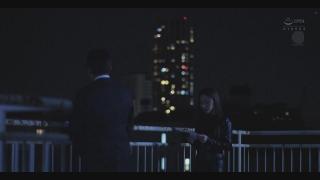 熟妻 潜入探 员  人妻风韵犹存，执行任务和自己的前老公相遇发生的XXX