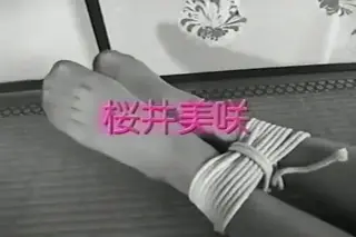 BoundHub - Girls Escape After Being Tied  稀有资源 ol监禁