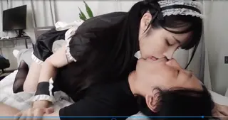 女仆被各种调教 女仆被各种调教<br>很精彩的sm短片，希望大家喜欢<br>解压密码  s012m