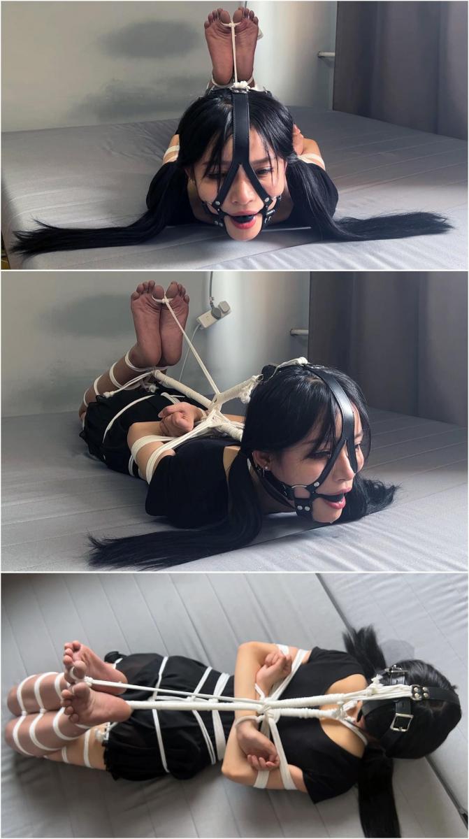 玩奴原创之可爱新妹子超级蛇缚驷马严厉堵嘴到干呕口水直流！第一次绑就这么紧真的可以吗？交流购约绑教程请加1152327635。 - 感谢各位同好的支持,视频作品已经发布！最近新人一股脑的出来博主一想就绑到最紧算了，先看看情况再说。妹子很可爱被博主牢牢绑住严厉驷马，最后妹子说马具口球把她妆都弄花了，流了非常多的口水！敬请欣赏！ 另外为了方便各位同好约绑，博主最近推出了一个非常详细的约绑教程。里面有非常详细的从零基础开始教大家如何认识妹子，如何与妹子沟通等等。非常的实用，有兴趣的各位同好加1152327635咨询，备用805351328。 目前博主已经出了五个系列，分别是绝对真实调教系列，真实约拍系列，口水囚徒系列，紧缚实验室系列，美人小舔犬系列以及最新出的高颜值系列都非常精彩，各种元素满满，希望各位同好多多支持！ 推特可以关 [驷马（俯卧）,堵嘴,中国女孩]