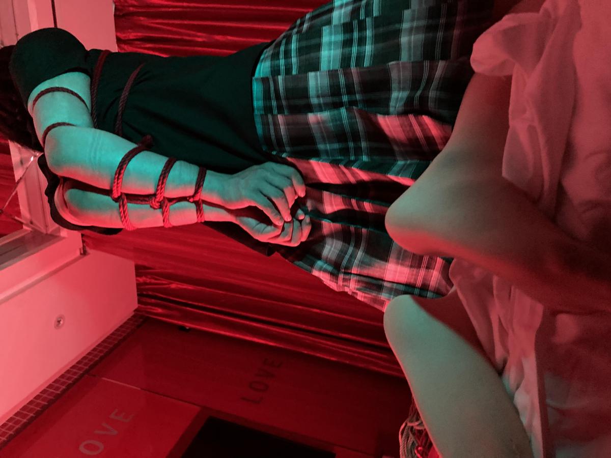 【原创】被期末周折磨的压力很大，找个人释放了一下，由于太兴奋了，晚上直接拉到了公园里吊在了树上 - 北京的缚手 推特@RichardBVB1 QQ：2973641510 坐标：北京 欢迎前来交流
