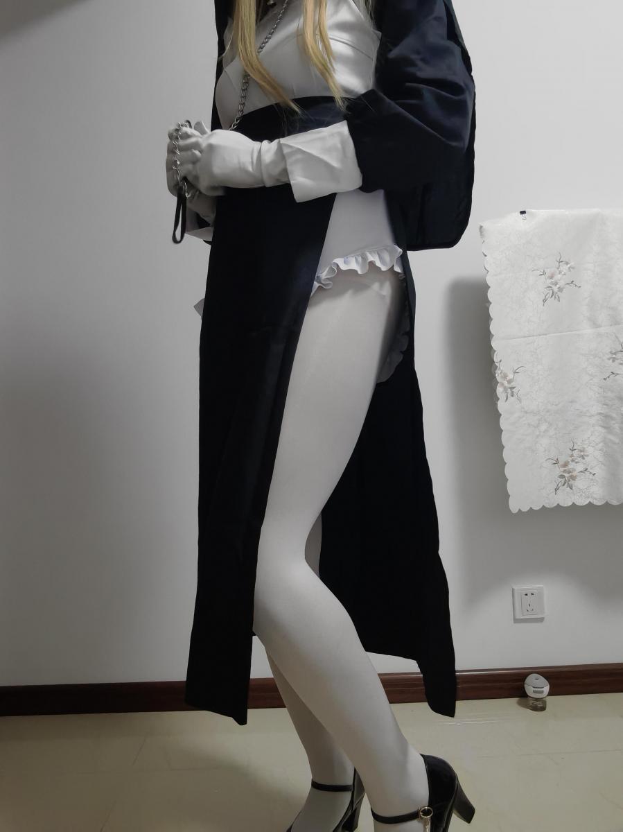 试穿新衣服 - 人在大连，欢迎交友
自缚有十分甚至九分的累，先试试衣服和假发，找时间再玩绳子啊嗯