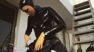 CLEANING WORK - PART TWO CLEANING WORK - PART TWO | Freaky Girls: Cynth Icorn | <br><br>                             <br>( ps:fi )