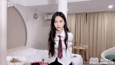 【MUMUZI剧情片】你的欲望可真多！女战士内心的欲望被写满在丝袜～哪我只能满足你的内心了～爽到翻白眼/剧情作品/女调女/口水/口球/第一视角/颜值/JK/强高/筋膜枪/羞辱/科幻 【MUMUZI剧情片】女战士内心的欲望被写满在丝袜～哪我只能满足你的内心了～爽到翻白眼/剧情作品/女调女/口水/口球/第一视角/颜值/JK/强高/筋膜枪/羞辱/科幻<br><br>桃子❤ 作品 【134女战士之邪念（二）】<br>最近看动漫有点多自己写了个剧本拍摄共三集<br>第一集：桃子是MUMUZI星球最强的女战士,桃子每天守护着这美丽的星球无聊至极,孤独寂寞的桃子产生了一缕欲望，邪欲望很快产生了自己的神智幻化成人性,名为邪念,桃子不想再受邪念控制自己可怕的欲望,决定去消灭邪念。强大的邪念利用时间禁制把桃子给定住了,然后…<br><br>第二集：女战士被邪念利用时间静止控制禁锢在柱子上～邪念手指一响女战士换了身装扮丝袜上写满了女战士在内心的欲望～邪念看到女战士的欲望极为兴奋利用自己的能力把女战士变到了马桶上，女战士看到自己的欲望让邪念放过…结果…<br><br>【回馈妖狐粉丝福利  添加我们微信号MUMUZIGZS不定时免费送原味】<br><br>PS：下载后～输入解压码<span style='color:#b0b0b0;'>[隐藏文字，购买后可见]</span>解压打开zip在次输入<span style='color:#b0b0b0;'>[隐藏文字，购买后可见]</span><br><br>***在线视频480P  网盘原视频1080P***<br><br>❥ MUMUZI工作室 专做女女的工作室 收藏加关注 追番不迷路<br>❥ MUMUZI首页作品https://www.linzijun.app/@MUMUZI<br>❥ [可接内涵定制]联系方式<span style='color:#b0b0b0;'>[隐藏文字，购买后可见]</span><br>❥ MUMUZI业务范围：订拍 约绳 原味 等全面综合业务<br>❥ 添加本工作室联系方式  发送暗号<span style='color:#b0b0b0;'>[隐藏文字，购买后可见]</span>有惊喜哟<br><br>原味出售：模特拍摄穿的丝袜、嘟嘴丝袜、袜子，内裤、服装、口水、道具等原味都可出售质量保证<br><br>PS：本工作室长期招收女模特、反差婊、女M 、欢迎女生【女生免费】来体验 广西地区   有意联系我们<br><br>注：链接失效 如遇到问题  请联系客服或私信我们第一时间处理 放心购买 感谢支持<br>感谢大家对我们原创视频的支持，感谢大家的喜欢～<br>欢迎留言提意见，我们都会回复哦～