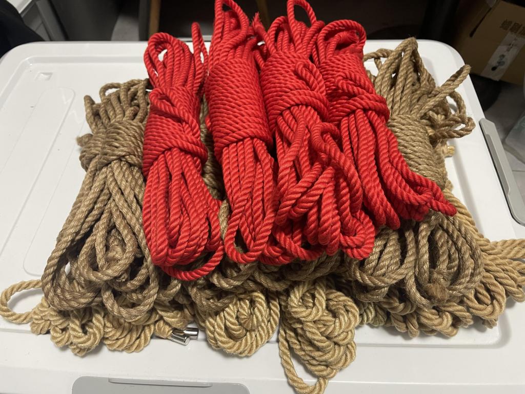 找小伙伴一起玩 - 找江苏的小伙伴一起玩，玩具很齐全，图片模特是鵗和初夏。