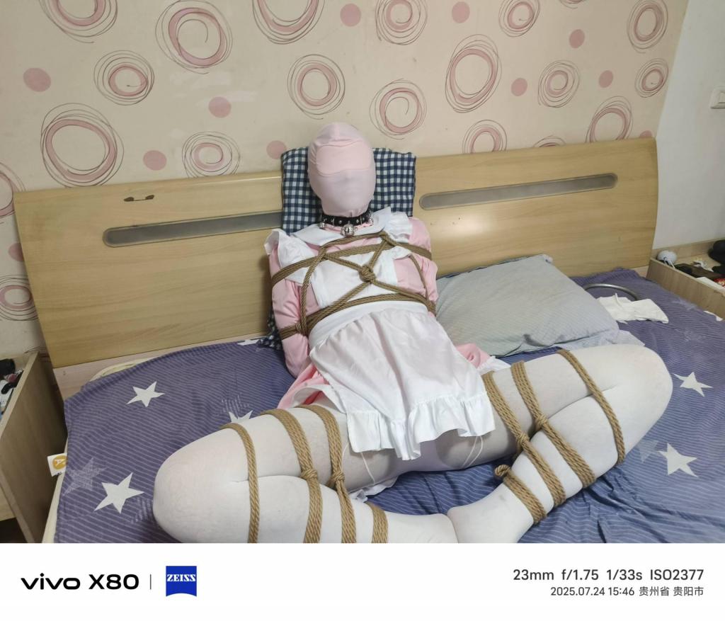 CD捆绑玩弄 - 贵州贵阳的CD寻找同好（女孩子或者CDS/M）可绑可被绑。图片被绑是本人。可站内私聊 [日式反绑,眼罩/蒙眼,捆绑,女仆装,日式后缚,小男娘]