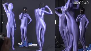 全包紧身衣zentai 美女特别喜欢全包紧身衣(zentai)并且同时戴头套，那种完全从头到脚趾全包裹的快感，每天都要这样穿...