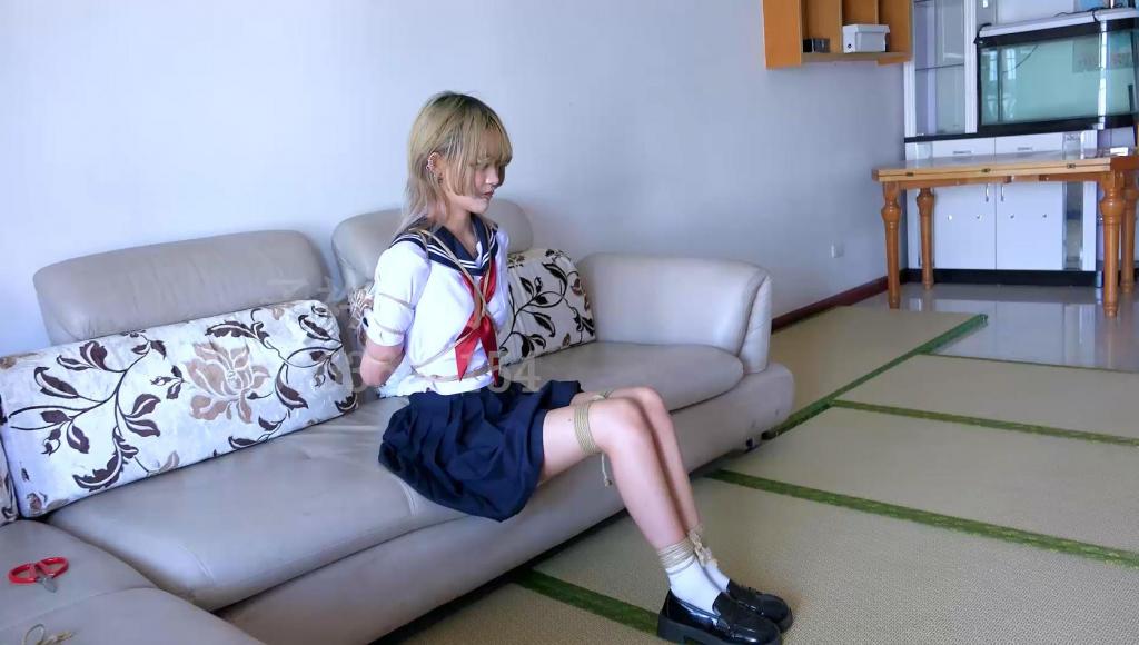 30506 新模试镜 唇钉女孩的紧缚体验 百度下载解压密码：zjsy,子衿工作室向全国绳艺爱好者提供：体验捆绑绳模服务、绳艺作品销售、作品定制、视频网调、原味等，另外本店招募绳模，。<br>订拍请联系QQ：3663605154 微信：happiiny
