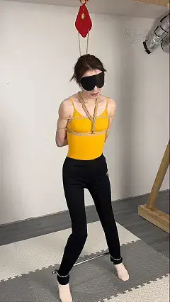 【YM出品】《客户定拍舞蹈生的训练啵啵贝Q高版》199 ！X搜索不到 请加TG：@YMyanmou 精彩内容提前看<br>！！！！！----新X：yanmou12345和yu梦的@zxyumeng1031 --- ！！！！！<br>关注X拍摄花絮，精彩内容提前看 X搜索不到 请加TG：@YMyanmou<br>（YM工作室）网站上传的就是1080P 直接点下载即可<br>喜欢的点个关注 ！！！<br>--------------------------------------------------------------------------------<br>平时不好好训练的舞蹈生被老师要求穿着啵啵贝来训练，结果被老师捆绑起来后进行特殊的训练，最后被迫Q高。<br>--------------------------------------------------------------------------------<br>✅合集、定拍、约调、道具定做、等其它业务咨询，表明来意。<br>！！！！！X搜索不到 请加TG：@YMyanmou 精彩内容提前看<br>------------------------------------------------------------------------------------