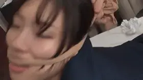 ホテルスタッフ理不尽レ●プ 在无理的投诉者威胁下，三个年轻的酒店工作人员在处理投诉时遭遇强迫，被拘束侵犯凌辱<br>番号：<span style='color:#b0b0b0;'>[隐藏文字，购买后可见]</span>