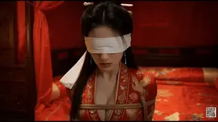《济世仙子》汝南风云5预告片——富豪老登迎娶美娇娘竟被女侠狂爆金币，卧底侠女遭识破身份惨遭胁迫捆绑 本剧是林妙雪工作室原创，根据本工作室同名原创长篇小说《济世仙子》改编而来。<br>小说链接：https://www.smlsy.com/fiction_detail.php?id=18211<br>陈老爷在卧室里与萧仙子几番斗智斗勇，却被萧仙子屡屡挫败阴谋。<br>在视察粥棚的时候，萧仙子的真实身份被恶奴陈七所识破，继而华佗父女惨遭绑架劫持。<br>在陈管家用华佗父女的性命要挟下，萧仙子不得不弃剑投降，任由陈七将自己屈辱捆绑，押送密室，等待她的又是什么样的命运。