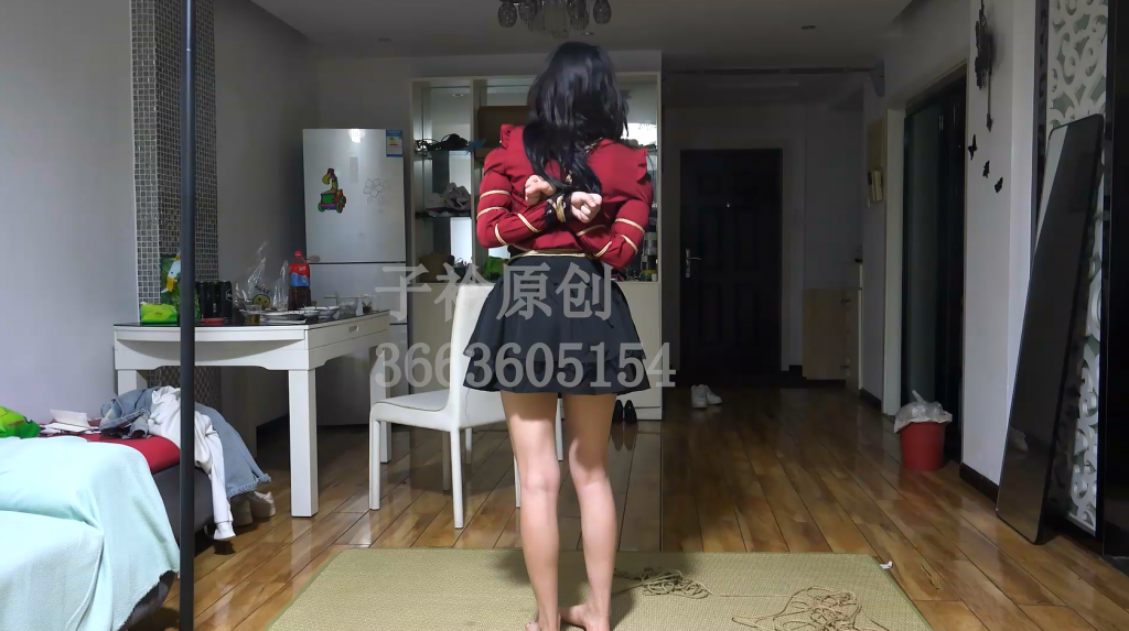【子衿原创】30808 叶子五花挣扎 百度下载解压密码：zjsy,子衿工作室向全国绳艺爱好者提供：体验捆绑绳模服务、绳艺作品销售、作品定制、视频网调、原味等，另外本店招募绳模，。<br>订拍请联系QQ：3663605154