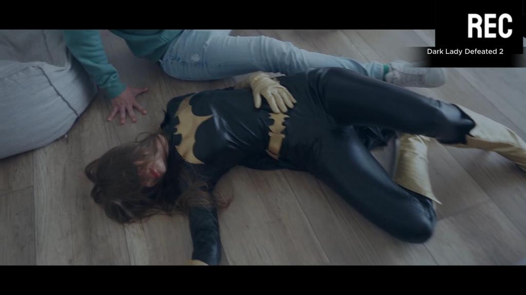 Dark Lady Defeated 2 Superheroine defeated by her enemy. <span style='color:#b0b0b0;'>[隐藏文字，购买后可见]</span>