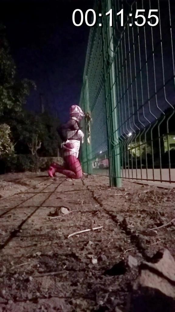 公路边露出 唯一444原创 合并剪辑视频，小伪娘情趣网衣开裆内裤路边捆绑露出，时不时有车经过被盯着看，高跟鞋，强制开口器,义乳假阴裤展示下面，内裤套头口交道具<span style='color:#b0b0b0;'>[隐藏文字，购买后可见]</span>