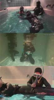 Pool Party! 片名：Pool Party!<br><br>这个是男女混M片，请喜欢此类的朋友购买，谢谢<br><br>Me and my friends all got together and rented a love hotel with a pool! Everybody changed into their wetsuits and then the fun began! Everyone pleasured themselves in the pool with vibrators and at one point, we floated one of us in a dive suit and held him down as we all ganged up on his dick with a vibrator.<br><br>我和我的朋友们聚在一起，租了一家带游泳池的情人酒店！大家都换上了泳衣，然后乐趣开始了！每个人都在游泳池里用震动棒自慰，有一次，我们让其中一个人穿上潜水服漂浮在水面上，然后我们所有人一起用震动棒集体“照顾”他的小弟弟。